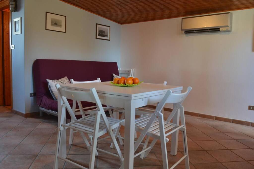 Como Lakeside Cottage - Lakefront Private Garden With Private Access To The Lake Onno Exteriér fotografie